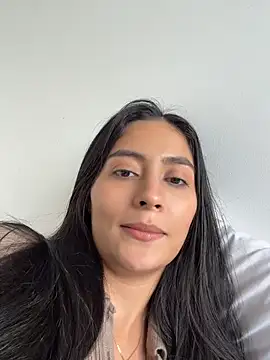 Sophie  Foxxx online show from April 2026 10:14:02 PM
