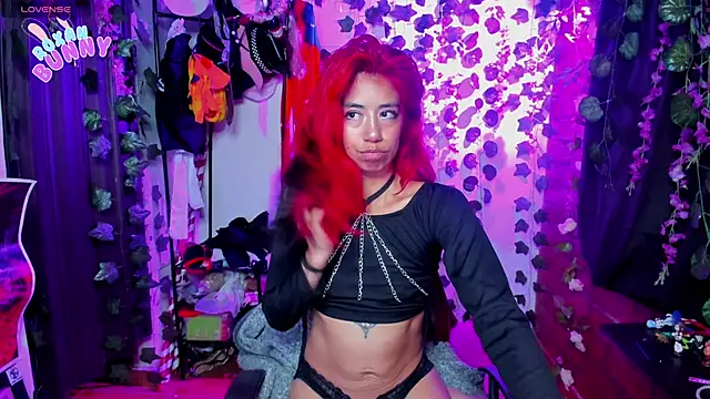 Roxanbunny1 online show from March 2025 12:10:01 AM