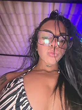 Snapshot of Charly_ chatting on March 2026 12:59:02 AM Charly online show from March 2026 12:59:02 AM