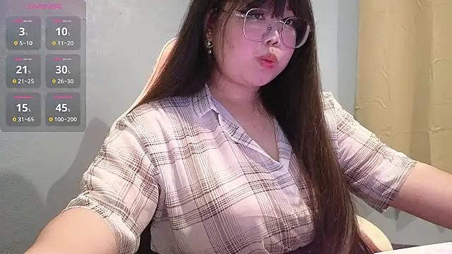 Snapshot of ANNELIESE_ chatting on February 2025 05:01:01 AM ANNELIESE online show from February 2025 05:01:01 AM