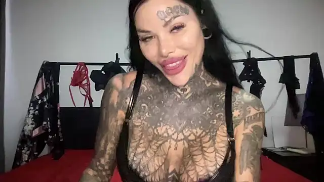 Snapshot of claudiacvc95 chatting on January 2026 05:34:02 AM claudiacvc95 online show from January 2026 05:34:02 AM