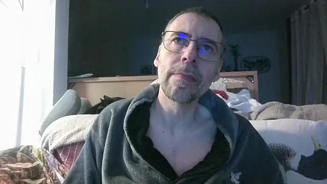 Snapshot of ptitcanard60600 chatting on March 2026 09:43:01 PM ptitcanard60600 online show from March 2026 09:43:01 PM