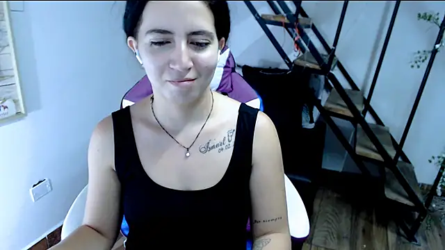 samantha baby  online show from September 2025 06:41:02 PM