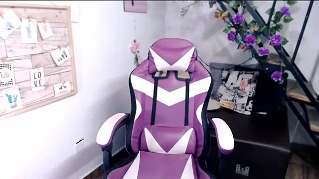 samantha baby  online show from July 2026 05:49:02 PM