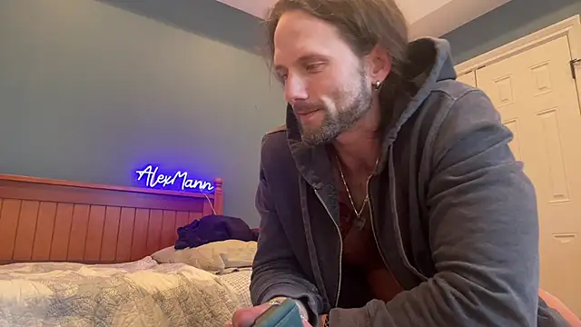 Snapshot of alexmannd chatting on January 2025 03:16:02 PM alexmannd online show from January 2025 03:16:02 PM