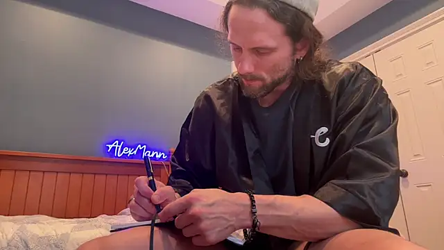 Snapshot of alexmannd chatting on January 2025 02:32:01 PM alexmannd online show from January 2025 02:32:01 PM