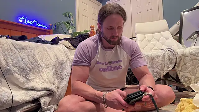 Snapshot of alexmannd chatting on February 2025 03:16:02 AM alexmannd online show from February 2025 03:16:02 AM