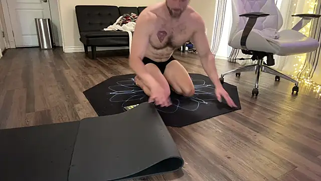 Snapshot of alexmannd chatting on October 2025 05:13:02 PM alexmannd online show from October 2025 05:13:02 PM