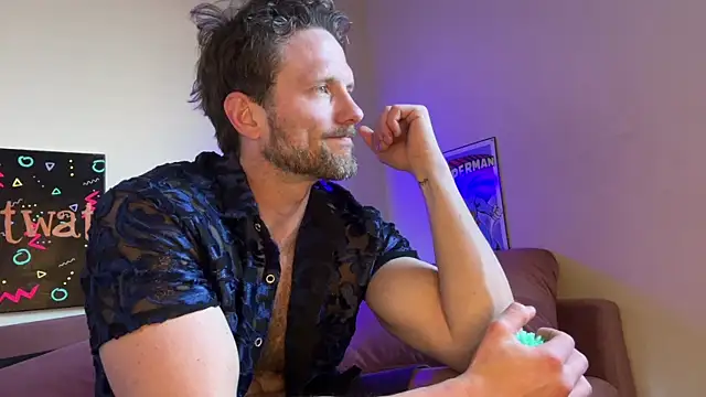 Snapshot of alexmannd chatting on March 2026 12:12:01 AM alexmannd online show from March 2026 12:12:01 AM