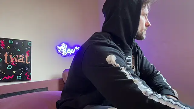 Snapshot of alexmannd chatting on March 2026 05:39:01 PM alexmannd online show from March 2026 05:39:01 PM