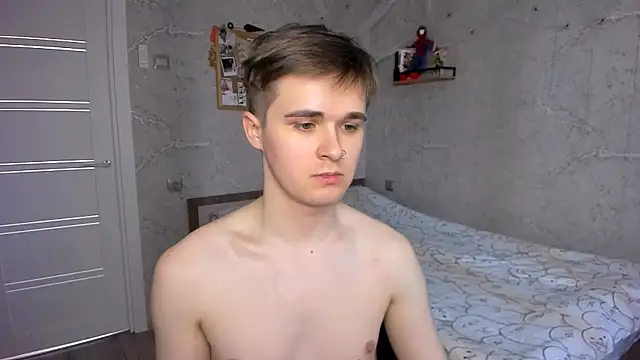 Snapshot of Mark_Bearcub chatting on February 2025 12:16:02 PM Mark Bearcub online show from February 2025 12:16:02 PM