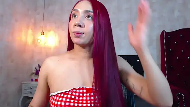 IsabelaLatina online show from June 2026 05:17:02 AM