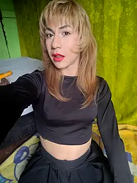 Snapshot of Evehampy chatting on September 2025 08:13:02 PM Evehampy online show from September 2025 08:13:02 PM