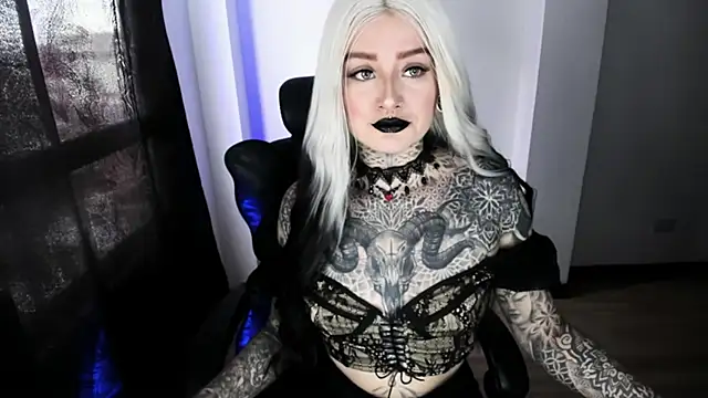 Snapshot of Anaii_Gomez chatting on November 2025 07:35:02 PM Anaii Gomez online show from November 2025 07:35:02 PM