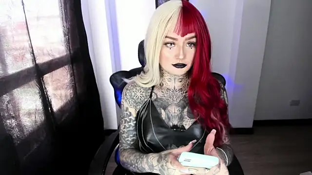 Snapshot of Anaii_Gomez chatting on December 2025 07:08:02 PM Anaii Gomez online show from December 2025 07:08:02 PM