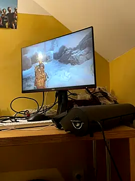 Snapshot of la_chiennete chatting on September 2025 09:28:02 PM la chiennete online show from September 2025 09:28:02 PM