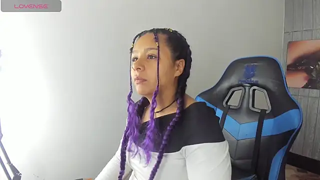 Charis 21 online show from September 2025 03:33:02 AM