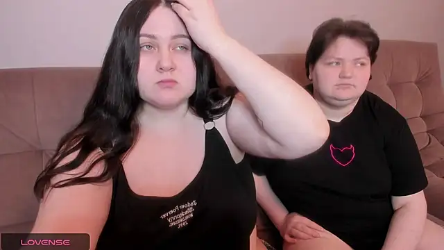 ihaveasecret  online show from January 2025 07:15:01 PM