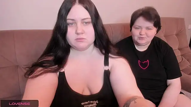 ihaveasecret  online show from January 2025 08:07:02 PM