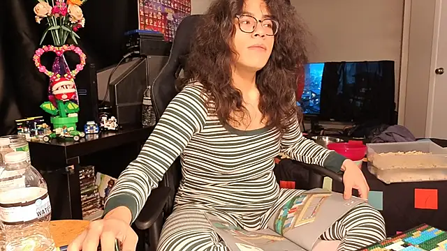 ShinyCherub online show from February 2025 07:13:02 AM