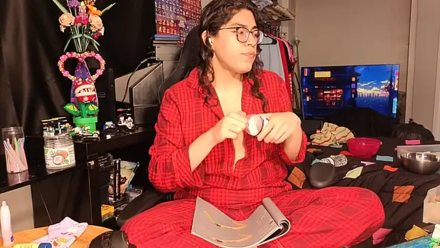 ShinyCherub online show from February 2025 07:38:01 PM