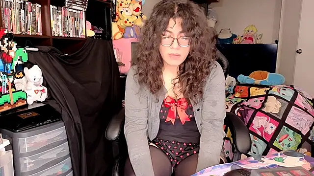 Snapshot of ShinyCherub chatting on March 2026 03:23:01 AM ShinyCherub online show from March 2026 03:23:01 AM