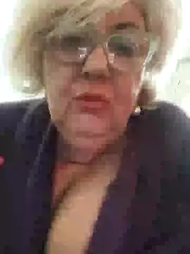 Snapshot of Merilulla chatting on February 2025 10:45:01 AM Merilulla online show from February 2025 10:45:01 AM