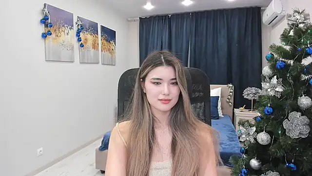 Snapshot of AnneTLi chatting on December 2024 10:43:01 AM AnneTLi online show from December 2024 10:43:01 AM
