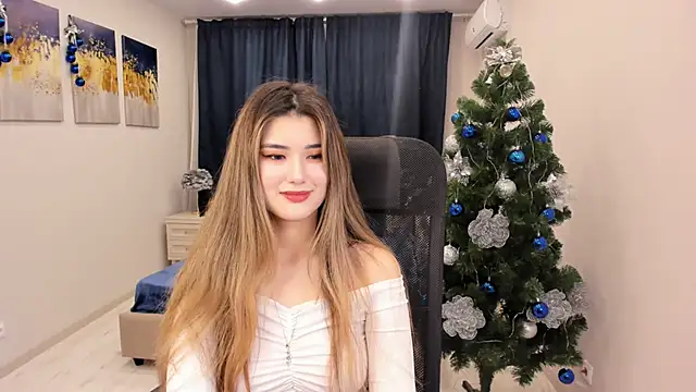 Snapshot of AnneTLi chatting on December 2024 06:42:02 AM AnneTLi online show from December 2024 06:42:02 AM