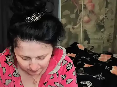 Lillian2 online show from June 2026 12:53:02 PM