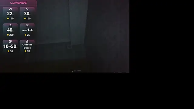 Snapshot of SexyBreaksss chatting on November 2025 02:17:01 PM SexyBreaksss online show from November 2025 02:17:01 PM