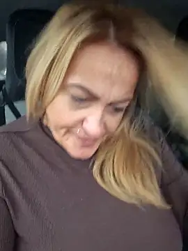 Snapshot of Isabellaa04 chatting on February 2026 09:03:02 AM Isabellaa04 online show from February 2026 09:03:02 AM