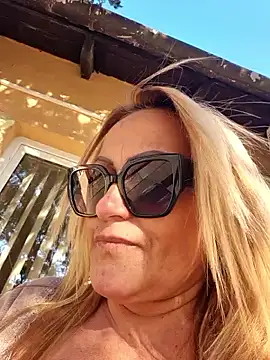 Snapshot of Isabellaa04 chatting on February 2026 07:41:02 AM Isabellaa04 online show from February 2026 07:41:02 AM