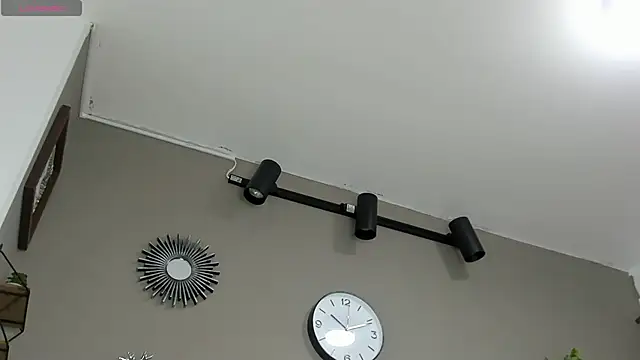 Snapshot of alexandrabootty chatting on February 2025 09:49:02 PM alexandrabootty online show from February 2025 09:49:02 PM