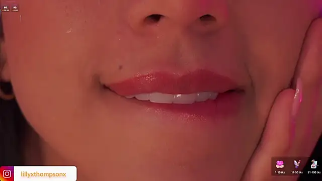 LillyThompson online show from November 2025 08:47:02 PM