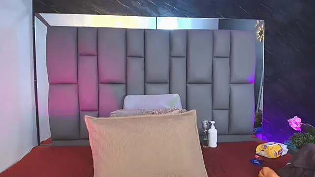  MiaBrown  online show from November 2025 12:04:01 PM