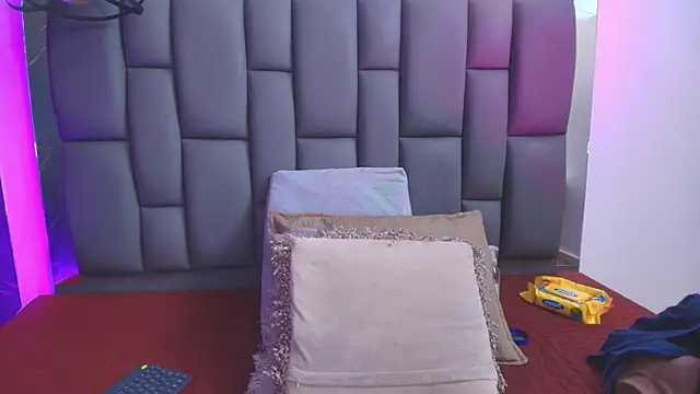  MiaBrown  online show from January 2026 12:09:02 PM