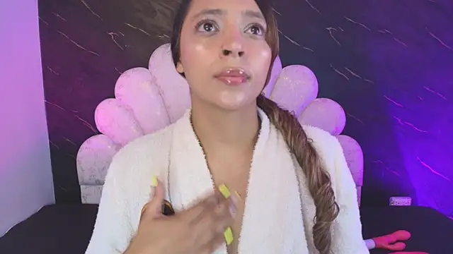  MiaBrown  online show from May 2026 12:13:01 PM