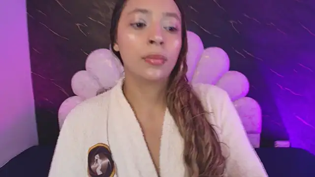  MiaBrown  online show from May 2026 12:10:01 PM