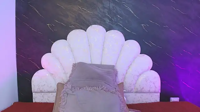 MiaBrown  online show from June 2026 12:10:02 PM
