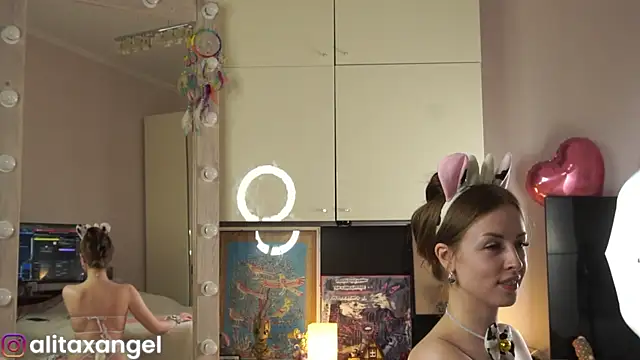 AlitaXAngelic online show from April 2026 03:25:01 PM