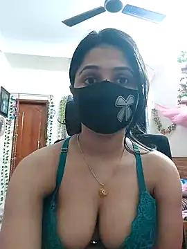 Snapshot of Suvosri chatting on January 2025 02:32:01 PM Suvosri online show from January 2025 02:32:01 PM