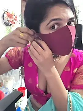 Snapshot of Suvosri chatting on November 2025 04:46:01 AM Suvosri online show from November 2025 04:46:01 AM