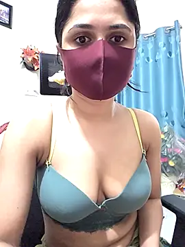 Snapshot of Suvosri chatting on February 2026 06:03:02 PM Suvosri online show from February 2026 06:03:02 PM