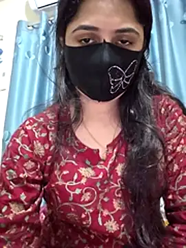 Snapshot of Suvosri chatting on February 2026 06:31:01 PM Suvosri online show from February 2026 06:31:01 PM