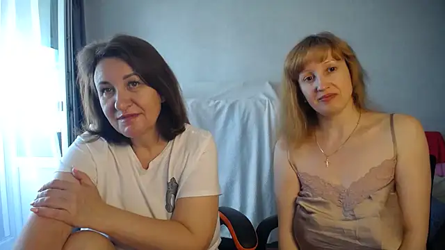 DonnaMagdalena online show from June 2026 07:13:02 AM