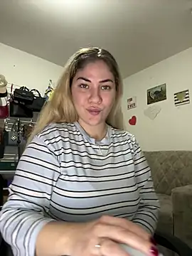Snapshot of Celestedubois chatting on July 2026 04:19:01 AM Celestedubois online show from July 2026 04:19:01 AM