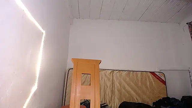 Snapshot of yselahot chatting on October 2025 05:24:02 PM yselahot online show from October 2025 05:24:02 PM