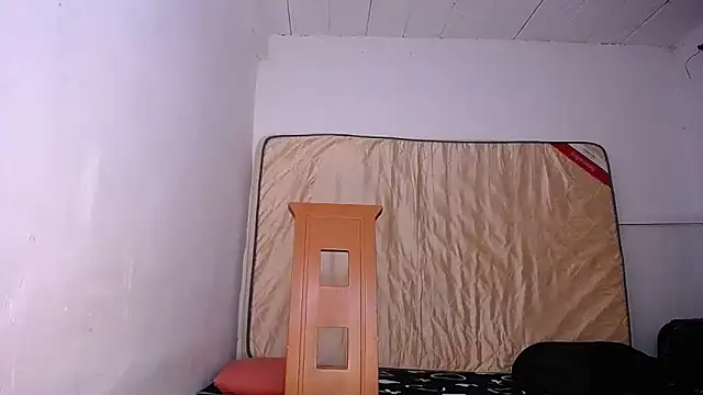 Snapshot of yselahot chatting on October 2025 02:56:02 PM yselahot online show from October 2025 02:56:02 PM