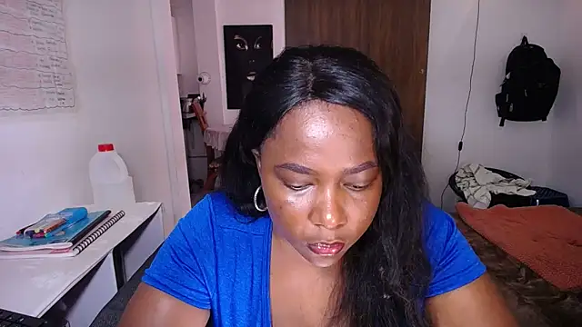 yselahot online show from May 2026 04:15:02 PM